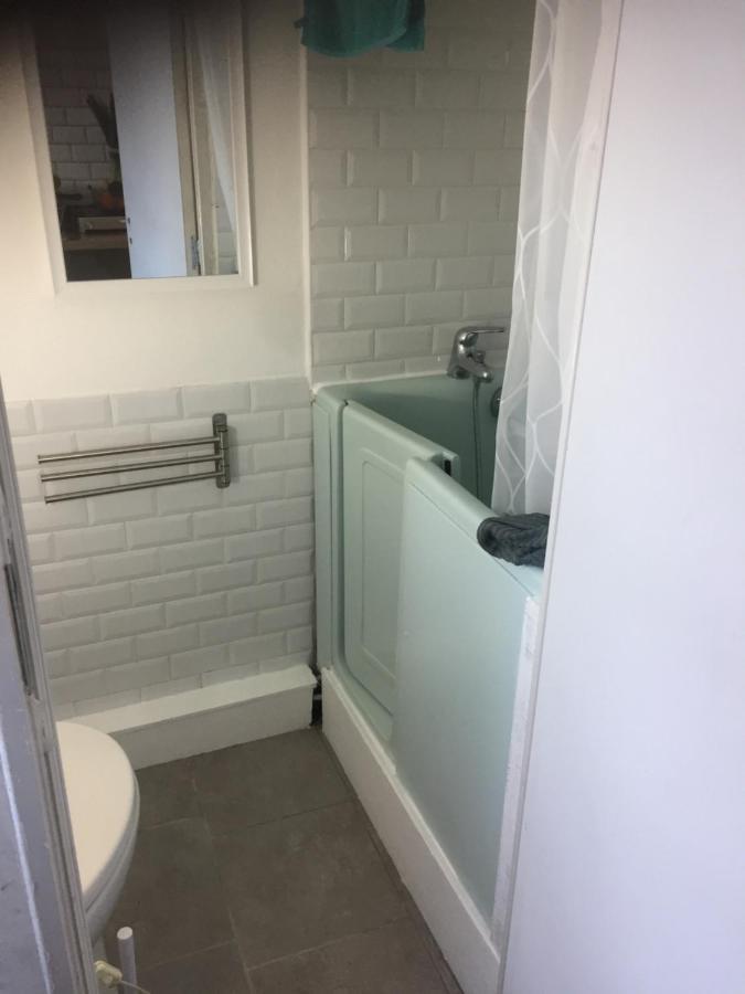 Studette Tiny House De L Eglise 12 M2 Apartment เอิลท์ ภายนอก รูปภาพ