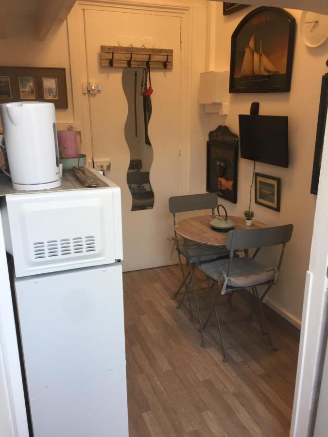 Studette Tiny House De L Eglise 12 M2 Apartment เอิลท์ ภายนอก รูปภาพ