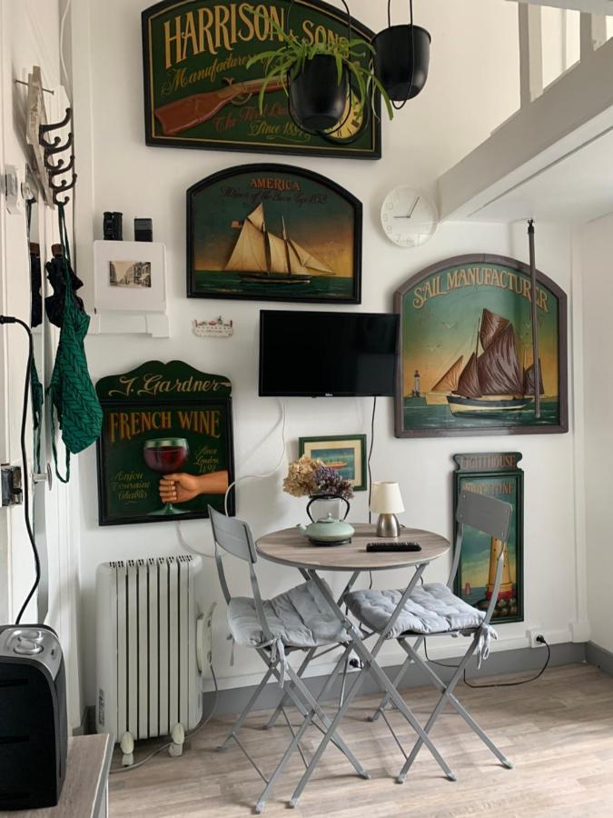 Studette Tiny House De L Eglise 12 M2 Apartment เอิลท์ ภายนอก รูปภาพ